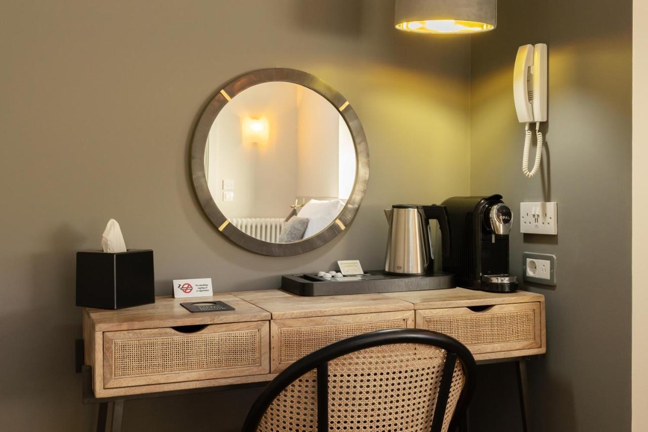 The Roost On Rock Road Hotel บาร์รี ภายนอก รูปภาพ