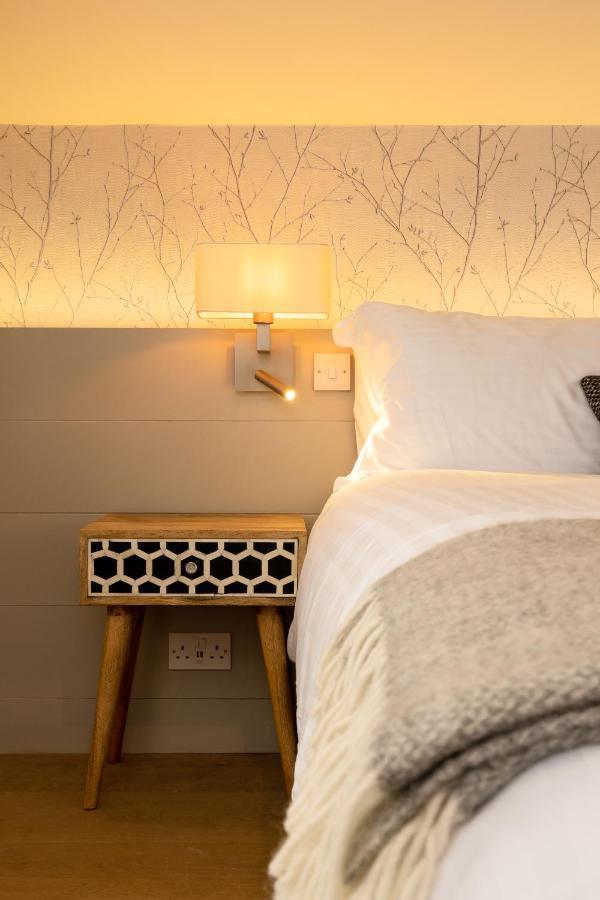The Roost On Rock Road Hotel บาร์รี ภายนอก รูปภาพ